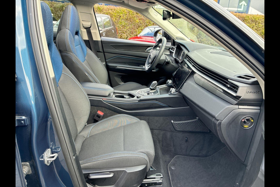 Lynk & Co 01 1.5 Plug in Hybrid 261pk | SkyRoof | 360° Camera | Climate Pack | Pilot Assist | Park Assist | Carplay Android auto Lynk & Co 01 1.5 Plug in Hybrid 261pk | SkyRoof | 360° Camera | Climate Pack | Pilot Assist | Park Assist | Carplay Android auto