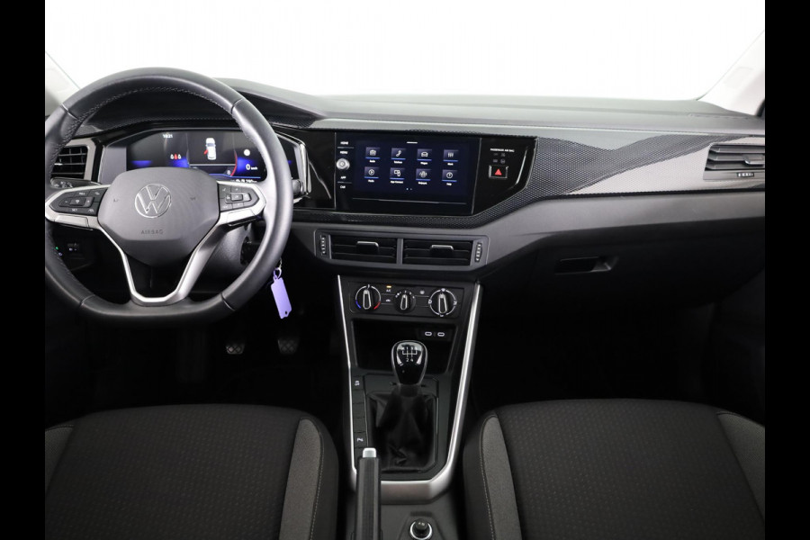 Volkswagen Polo 1.0 TSI Life Edition 95 pk | Verlengde garantie | Navigatie via App | Parkeersensoren | Achteruitrijcamera | Adaptieve cruise control | Volkswagen Polo 1.0 TSI Life Edition 95 pk | Verlengde garantie | Navigatie via App | Parkeersensoren | Achteruitrijcamera | Adaptieve cruise control |