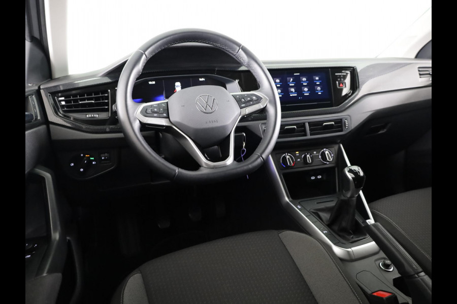 Volkswagen Polo 1.0 TSI Life Edition 95 pk | Verlengde garantie | Navigatie via App | Parkeersensoren | Achteruitrijcamera | Adaptieve cruise control | Volkswagen Polo 1.0 TSI Life Edition 95 pk | Verlengde garantie | Navigatie via App | Parkeersensoren | Achteruitrijcamera | Adaptieve cruise control |