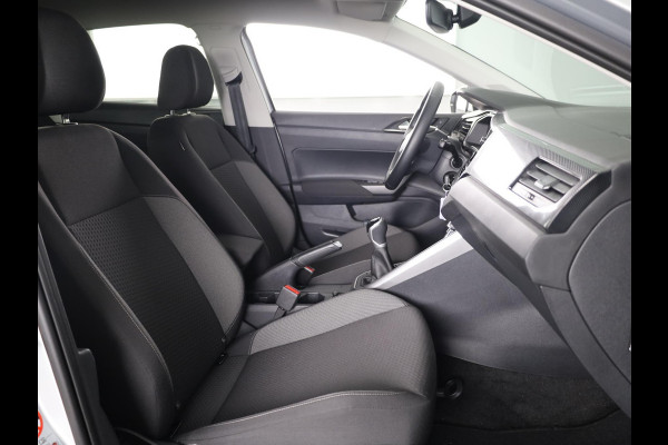 Volkswagen Polo 1.0 TSI Life Edition 95 pk | Verlengde garantie | Navigatie via App | Parkeersensoren | Achteruitrijcamera | Adaptieve cruise control | Volkswagen Polo 1.0 TSI Life Edition 95 pk | Verlengde garantie | Navigatie via App | Parkeersensoren | Achteruitrijcamera | Adaptieve cruise control |