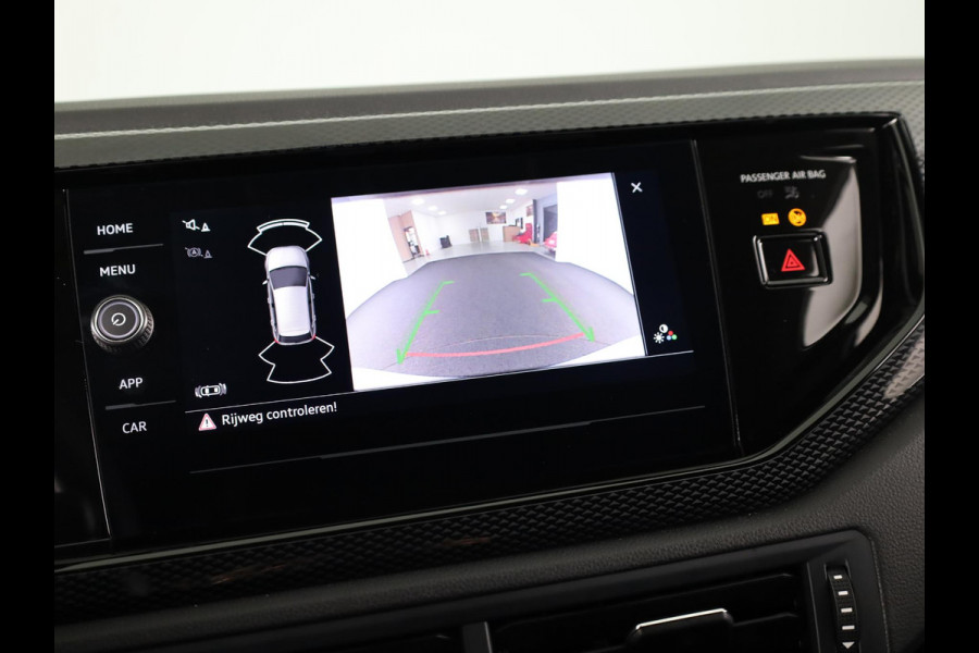 Volkswagen Polo 1.0 TSI Life Edition 95 pk | Verlengde garantie | Navigatie via App | Parkeersensoren | Achteruitrijcamera | Adaptieve cruise control | Volkswagen Polo 1.0 TSI Life Edition 95 pk | Verlengde garantie | Navigatie via App | Parkeersensoren | Achteruitrijcamera | Adaptieve cruise control |