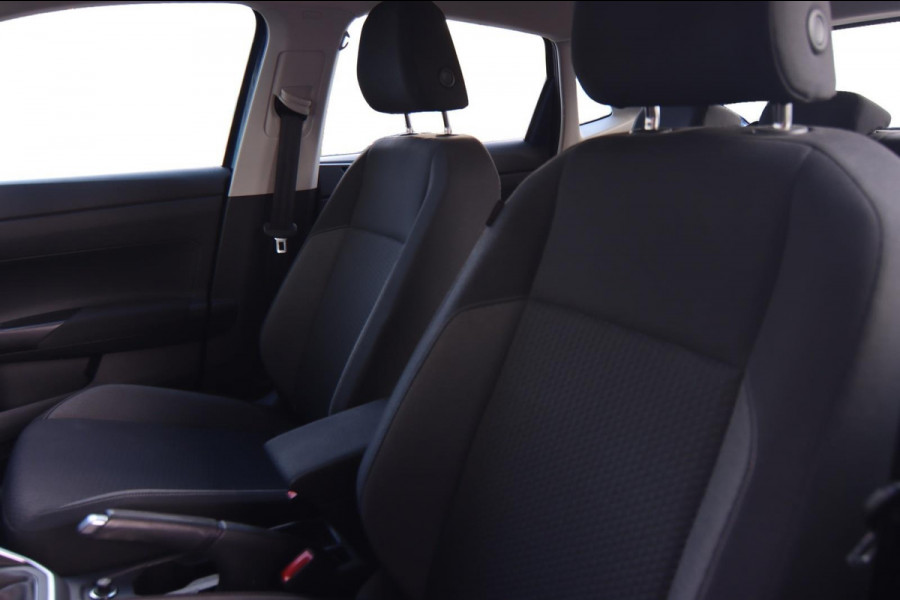 Volkswagen Polo 1.0 TSI Life|Virtual Cockpit Airco Btw Dab Cruise Control 1e Eigenaar Navi Carplay&Android auto Volkswagen Polo 1.0 TSI Life|Virtual Cockpit Airco Btw Dab Cruise Control 1e Eigenaar Navi Carplay&Android auto