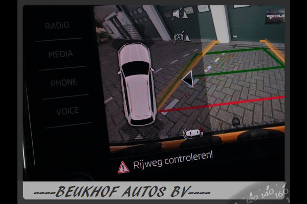 Škoda Kodiaq 1.5 TSI Business 7 Persoon Pano Trekhaak Cam
