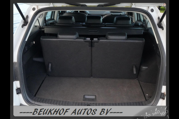 Škoda Kodiaq 1.5 TSI Business 7 Persoon Pano Trekhaak Cam