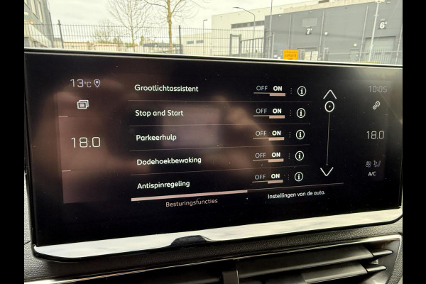 Peugeot 5008 1.2 PureTech GT TREKHAAK Peugeot 5008 1.2 PureTech GT TREKHAAK