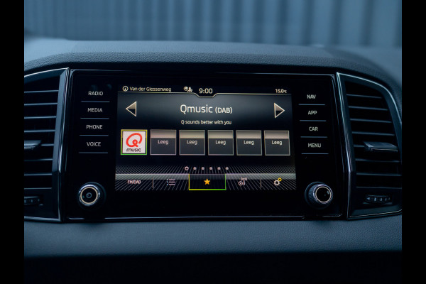 Škoda Karoq 1.5 TSI ACT Business Edition Plus | Keyless | Camera | Elk. A-klep | Adapt. Cr. | Prijs Rijklaar!! Škoda Karoq 1.5 TSI ACT Business Edition Plus | Keyless | Camera | Elk. A-klep | Adapt. Cr. | Prijs Rijklaar!!