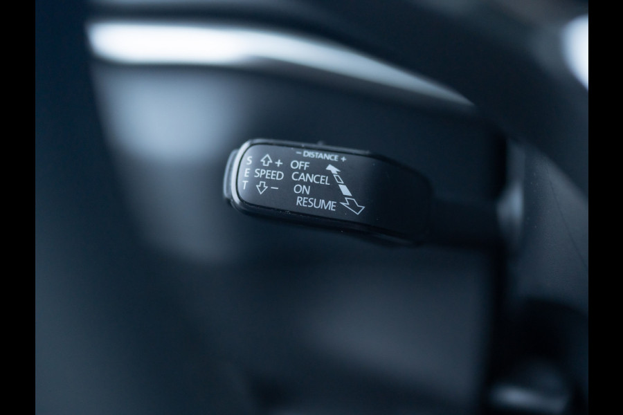 Škoda Karoq 1.5 TSI ACT Business Edition Plus | Keyless | Camera | Elk. A-klep | Adapt. Cr. | Prijs Rijklaar!! Škoda Karoq 1.5 TSI ACT Business Edition Plus | Keyless | Camera | Elk. A-klep | Adapt. Cr. | Prijs Rijklaar!!