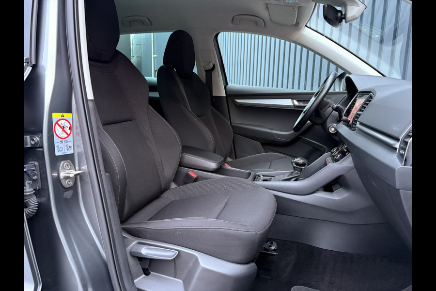Škoda Karoq 1.5 TSI ACT Business Edition Plus | Keyless | Camera | Elk. A-klep | Adapt. Cr. | Prijs Rijklaar!! Škoda Karoq 1.5 TSI ACT Business Edition Plus | Keyless | Camera | Elk. A-klep | Adapt. Cr. | Prijs Rijklaar!!