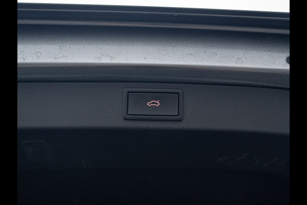 Škoda Karoq 1.5 TSI ACT Business Edition Plus | Keyless | Camera | Elk. A-klep | Adapt. Cr. | Prijs Rijklaar!! Škoda Karoq 1.5 TSI ACT Business Edition Plus | Keyless | Camera | Elk. A-klep | Adapt. Cr. | Prijs Rijklaar!!