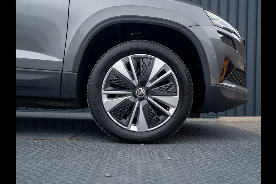 Škoda Karoq 1.5 TSI ACT Business Edition Plus | Keyless | Camera | Elk. A-klep | Adapt. Cr. | Prijs Rijklaar!! Škoda Karoq 1.5 TSI ACT Business Edition Plus | Keyless | Camera | Elk. A-klep | Adapt. Cr. | Prijs Rijklaar!!