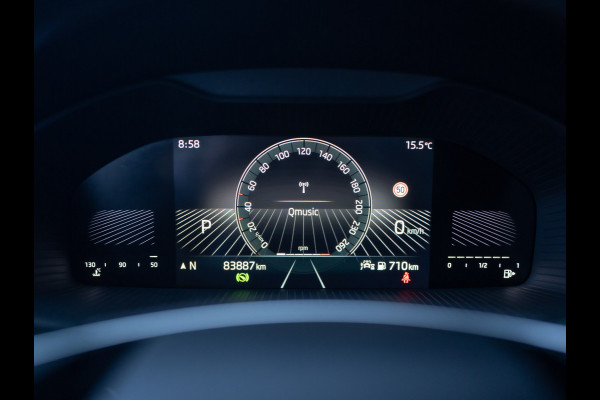 Škoda Karoq 1.5 TSI ACT Business Edition Plus | Keyless | Camera | Elk. A-klep | Adapt. Cr. | Prijs Rijklaar!! Škoda Karoq 1.5 TSI ACT Business Edition Plus | Keyless | Camera | Elk. A-klep | Adapt. Cr. | Prijs Rijklaar!!