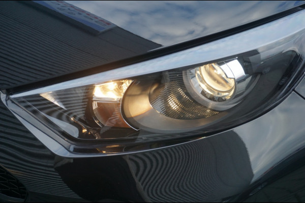 Mazda 2 Hybrid 116PK Centre Line AUTOMAAT ADAPTIVE | CARPLAY | STOELVERWARMING Mazda 2 Hybrid 116PK Centre Line AUTOMAAT ADAPTIVE | CARPLAY | STOELVERWARMING