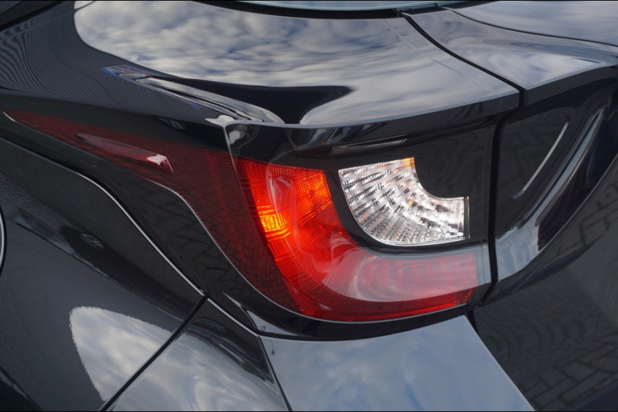 Mazda 2 Hybrid 116PK Centre Line AUTOMAAT ADAPTIVE | CARPLAY | STOELVERWARMING Mazda 2 Hybrid 116PK Centre Line AUTOMAAT ADAPTIVE | CARPLAY | STOELVERWARMING