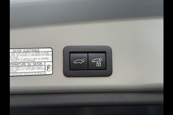 Toyota Corolla Cross 2.0 High Power Hybrid Executive | JBL, Panoramadak, Leer, Stoel + Stuurverwarming, 18 inch, Keyless, LED Toyota Corolla Cross 2.0 High Power Hybrid Executive | JBL, Panoramadak, Leer, Stoel + Stuurverwarming, 18 inch, Keyless, LED