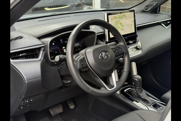 Toyota Corolla Cross 2.0 High Power Hybrid Executive | JBL, Panoramadak, Leer, Stoel + Stuurverwarming, 18 inch, Keyless, LED Toyota Corolla Cross 2.0 High Power Hybrid Executive | JBL, Panoramadak, Leer, Stoel + Stuurverwarming, 18 inch, Keyless, LED