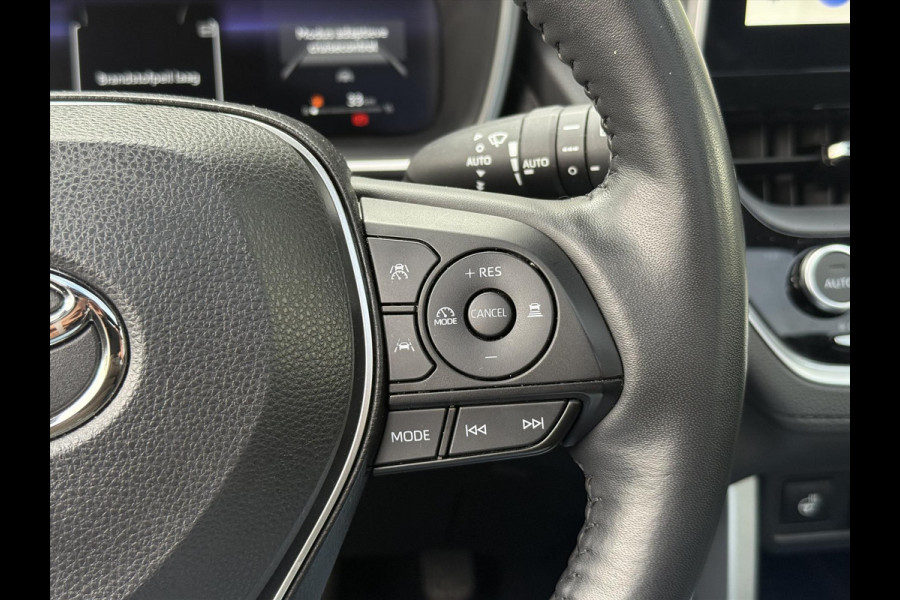 Toyota Corolla Cross 2.0 High Power Hybrid Executive | JBL, Panoramadak, Leer, Stoel + Stuurverwarming, 18 inch, Keyless, LED Toyota Corolla Cross 2.0 High Power Hybrid Executive | JBL, Panoramadak, Leer, Stoel + Stuurverwarming, 18 inch, Keyless, LED