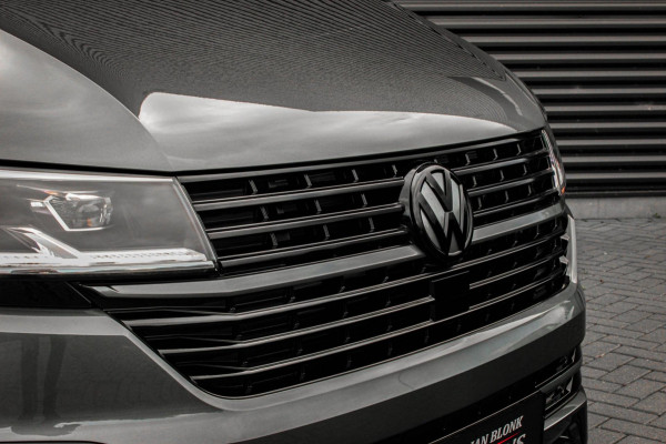 Volkswagen Transporter 2.0 TDI L2H1 204PK BULLI DC DUBBEL CABINE / LEIGHTONVANS BODYKIT / FULL OPTINS / LEDER / FULL BLACK / APPLE Volkswagen Transporter 2.0 TDI L2H1 204PK BULLI DC DUBBEL CABINE / LEIGHTONVANS BODYKIT / FULL OPTINS / LEDER / FULL BLACK / APPLE