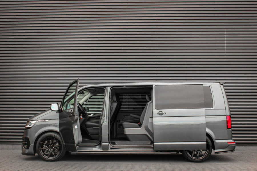 Volkswagen Transporter 2.0 TDI L2H1 204PK BULLI DC DUBBEL CABINE / LEIGHTONVANS BODYKIT / FULL OPTINS / LEDER / FULL BLACK / APPLE Volkswagen Transporter 2.0 TDI L2H1 204PK BULLI DC DUBBEL CABINE / LEIGHTONVANS BODYKIT / FULL OPTINS / LEDER / FULL BLACK / APPLE