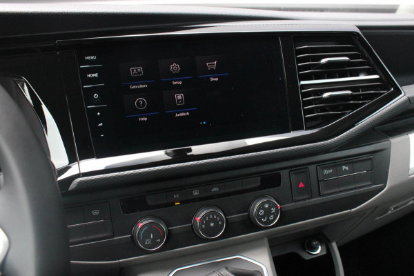 Volkswagen Transporter 2.0 TDI L2H1 204PK BULLI DC DUBBEL CABINE / LEIGHTONVANS BODYKIT / FULL OPTINS / LEDER / FULL BLACK / APPLE Volkswagen Transporter 2.0 TDI L2H1 204PK BULLI DC DUBBEL CABINE / LEIGHTONVANS BODYKIT / FULL OPTINS / LEDER / FULL BLACK / APPLE