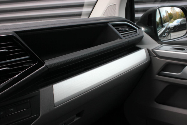 Volkswagen Transporter 2.0 TDI L2H1 204PK BULLI DC DUBBEL CABINE / LEIGHTONVANS BODYKIT / FULL OPTINS / LEDER / FULL BLACK / APPLE Volkswagen Transporter 2.0 TDI L2H1 204PK BULLI DC DUBBEL CABINE / LEIGHTONVANS BODYKIT / FULL OPTINS / LEDER / FULL BLACK / APPLE