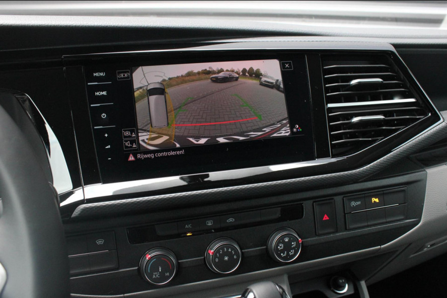 Volkswagen Transporter 2.0 TDI L2H1 204PK BULLI DC DUBBEL CABINE / LEIGHTONVANS BODYKIT / FULL OPTINS / LEDER / FULL BLACK / APPLE Volkswagen Transporter 2.0 TDI L2H1 204PK BULLI DC DUBBEL CABINE / LEIGHTONVANS BODYKIT / FULL OPTINS / LEDER / FULL BLACK / APPLE