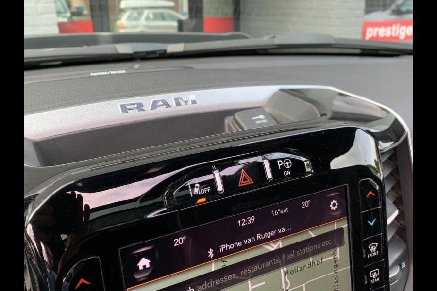 Dodge Ram 1500 Laramie Night 5.7L 401pk LPG 4X4 Luchtvering 360cam Pano H&K Dodge Ram 1500 Laramie Night 5.7L 401pk LPG 4X4 Luchtvering 360cam Pano H&K