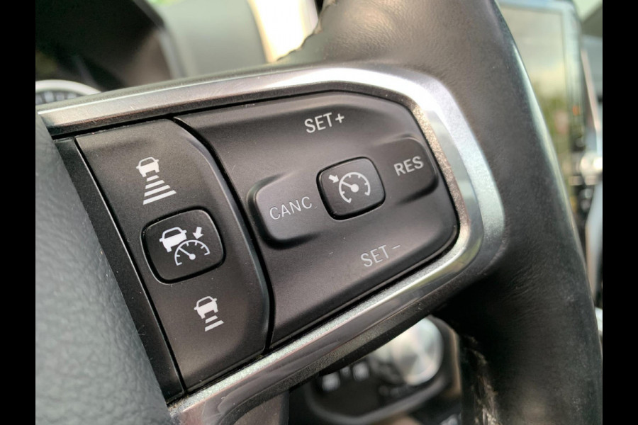 Dodge Ram 1500 Laramie Night 5.7L 401pk LPG 4X4 Luchtvering 360cam Pano H&K Dodge Ram 1500 Laramie Night 5.7L 401pk LPG 4X4 Luchtvering 360cam Pano H&K