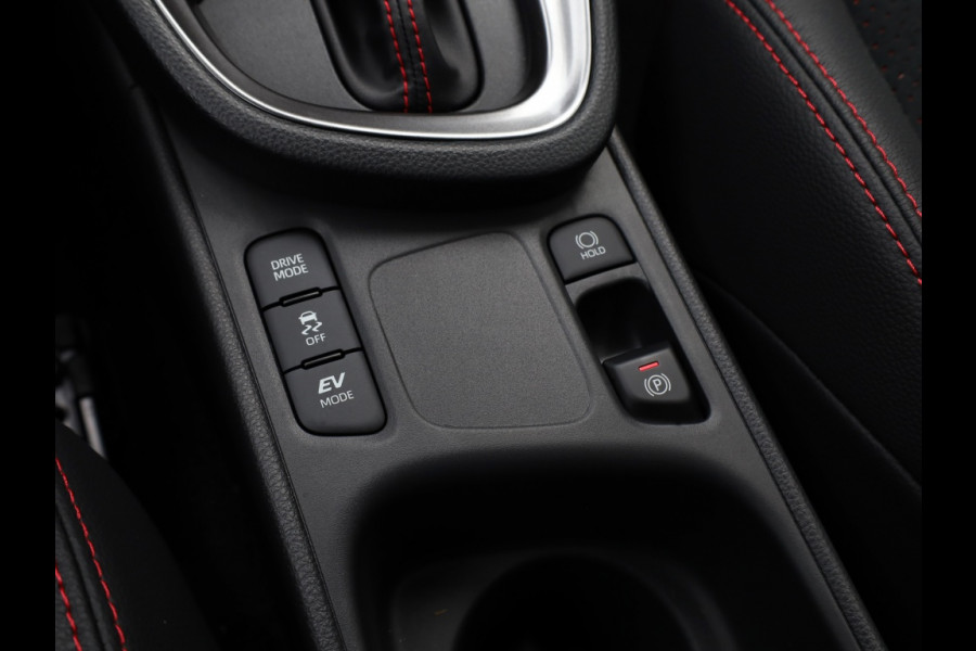 Toyota Yaris Cross 1.5 Hyb 130 GR Sport | Nieuw | Bi-Tone | Stoel/Stuurwielverwarmi