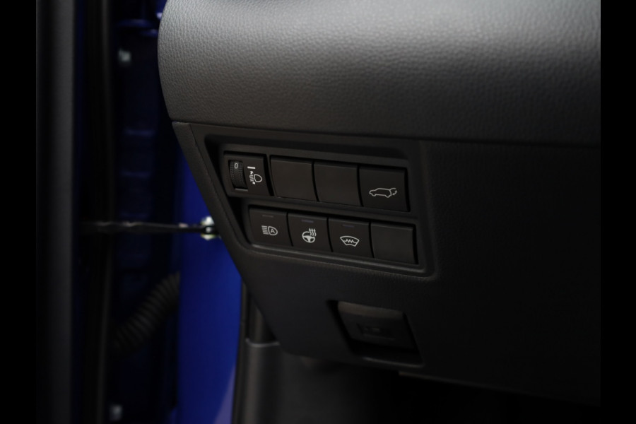 Toyota Yaris Cross 1.5 Hyb 130 GR Sport | Nieuw | Bi-Tone | Stoel/Stuurwielverwarmi