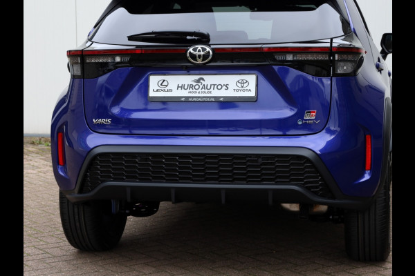 Toyota Yaris Cross 1.5 Hyb 130 GR Sport | Nieuw | Bi-Tone | Stoel/Stuurwielverwarmi