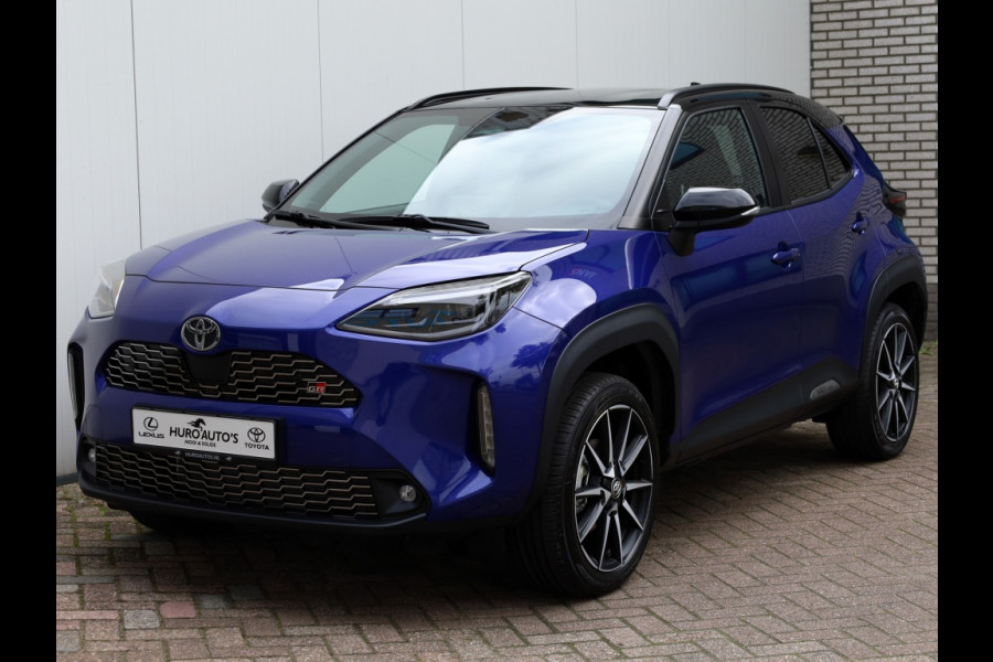 Toyota Yaris Cross 1.5 Hyb 130 GR Sport | Nieuw | Bi-Tone | Stoel/Stuurwielverwarmi