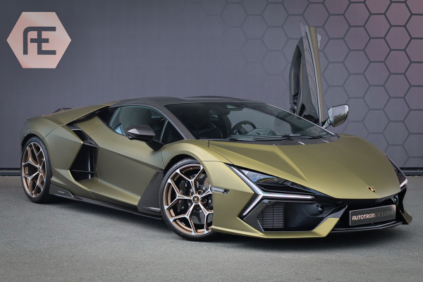 Lamborghini Revuelto | LIFT | CARBON IN & EXTERIEUR | PASSENGER DISPLAY | ADAPTIVE CRUISE | APPLE CARPLAY | SONUS FABER SOUND | PARKING PACK | HEADLA