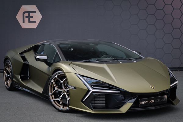 Lamborghini Revuelto | LIFT | CARBON IN & EXTERIEUR | PASSENGER DISPLAY | ADAPTIVE CRUISE | APPLE CARPLAY | SONUS FABER SOUND | PARKING PACK | HEADLA