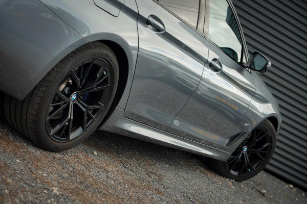 BMW 5 Serie Touring 530i High Executive / M-Pakket / Pano / HUD / Trekhaak / Incl BTW / Laser