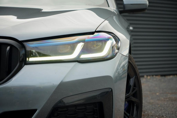 BMW 5 Serie Touring 530i High Executive / M-Pakket / Pano / HUD / Trekhaak / Incl BTW / Laser