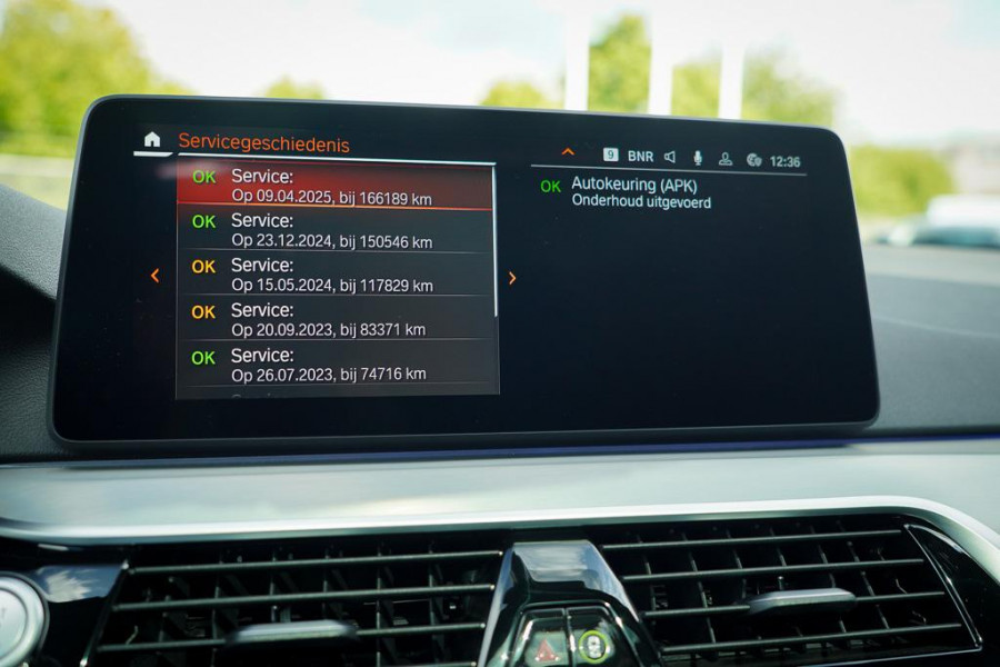 BMW 5 Serie Touring 530i High Executive / M-Pakket / Pano / HUD / Trekhaak / Incl BTW / Laser