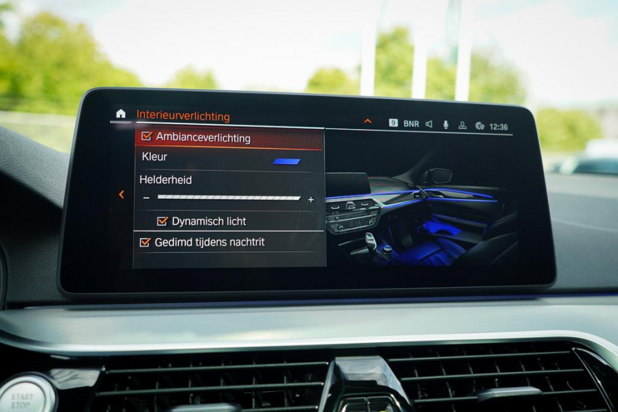 BMW 5 Serie Touring 530i High Executive / M-Pakket / Pano / HUD / Trekhaak / Incl BTW / Laser