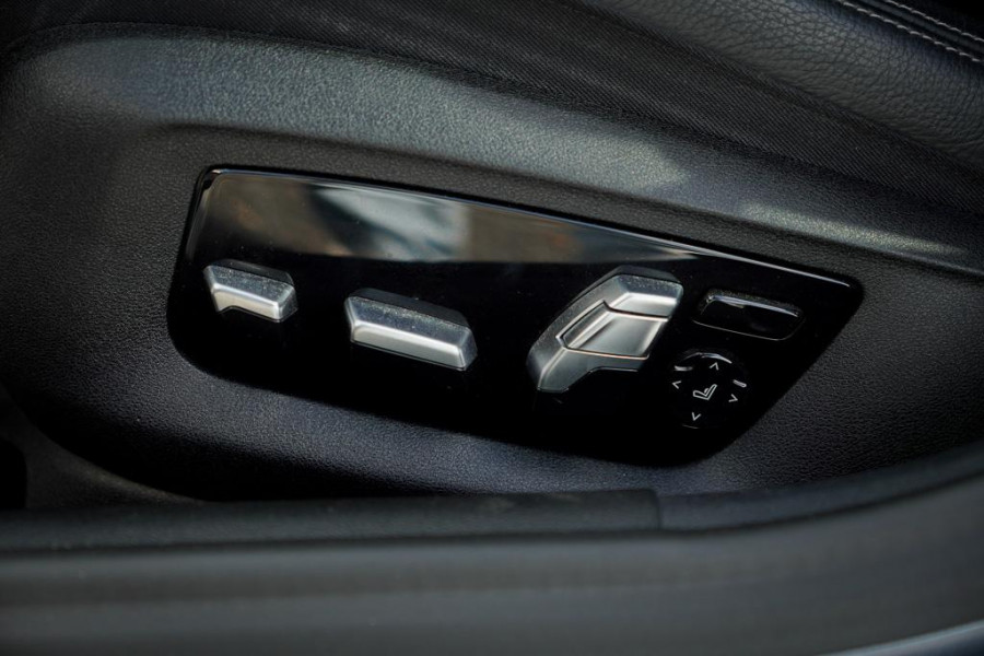 BMW 5 Serie Touring 530i High Executive / M-Pakket / Pano / HUD / Trekhaak / Incl BTW / Laser