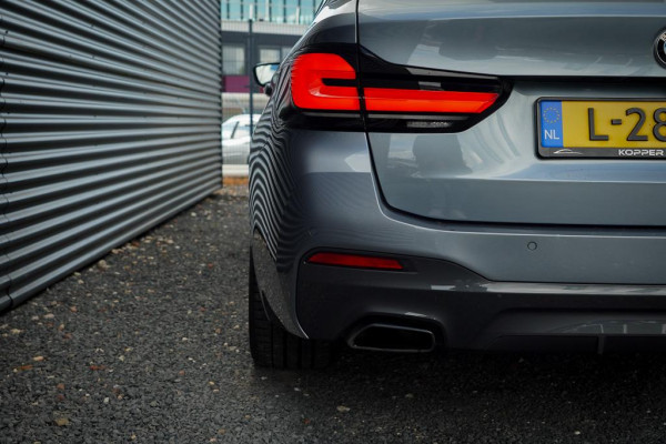BMW 5 Serie Touring 530i High Executive / M-Pakket / Pano / HUD / Trekhaak / Incl BTW / Laser