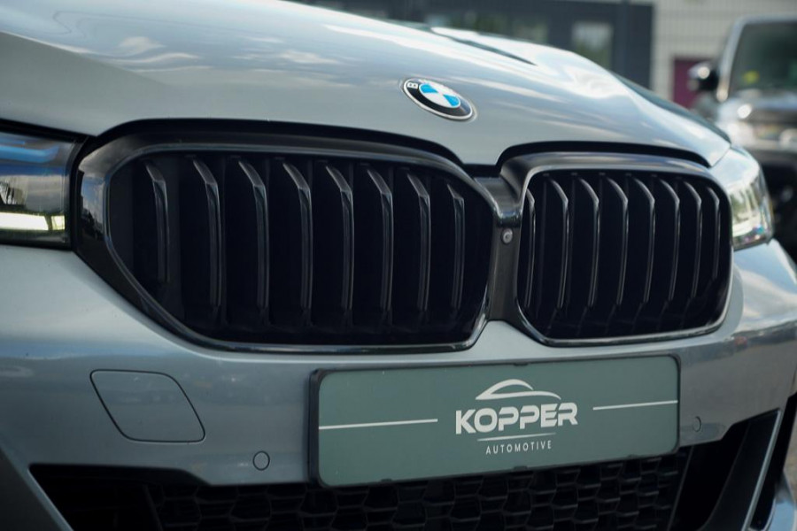 BMW 5 Serie Touring 530i High Executive / M-Pakket / Pano / HUD / Trekhaak / Incl BTW / Laser