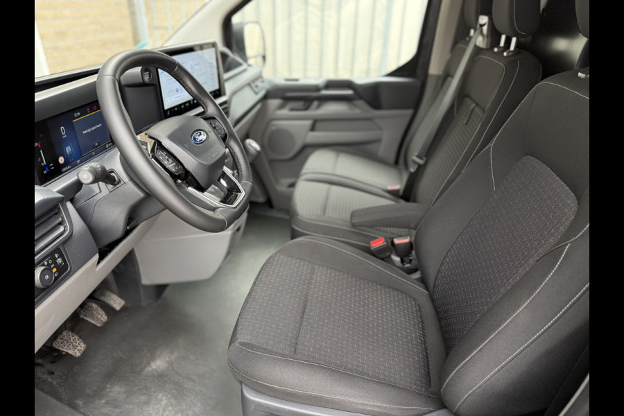 Ford Transit Custom 320 2.0 TDCI 136 PK EURO 6 L2H1 Trend Stoelverwarming/CarPlay/achteruitrijcamera Ford Transit Custom 320 2.0 TDCI 136 PK EURO 6 L2H1 Trend Stoelverwarming/CarPlay/achteruitrijcamera