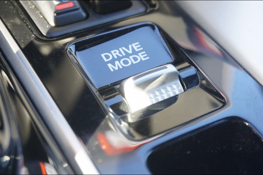 Mitsubishi Eclipse Cross 188PK PHEV Executive ADAPTIVE | 4S BAND | 360CAMERA | CARPLAY! Mitsubishi Eclipse Cross 188PK PHEV Executive ADAPTIVE | 4S BAND | 360CAMERA | CARPLAY!