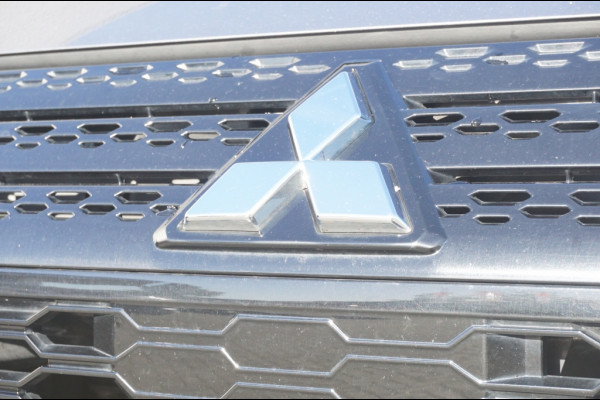 Mitsubishi Eclipse Cross 188PK PHEV Executive ADAPTIVE | 4S BAND | 360CAMERA | CARPLAY! Mitsubishi Eclipse Cross 188PK PHEV Executive ADAPTIVE | 4S BAND | 360CAMERA | CARPLAY!