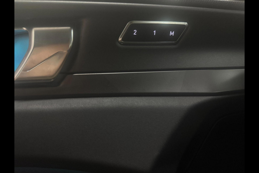 Lynk & Co RS Shadow Edition 01 1.5 262PK Trekhaak Pano 360° Navi Adapt cruise 262PK Elekr. Achterklep