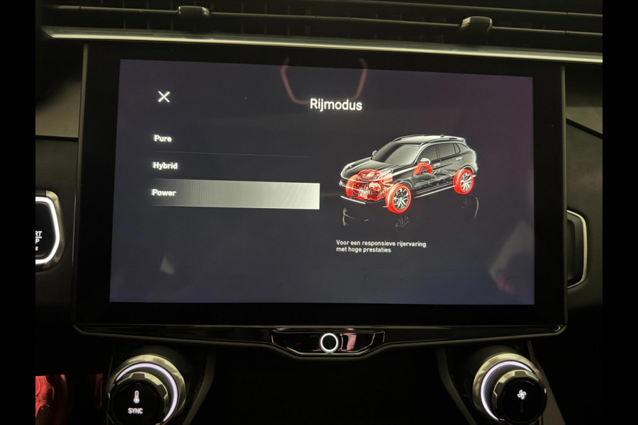 Lynk & Co RS Shadow Edition 01 1.5 262PK Trekhaak Pano 360° Navi Adapt cruise 262PK Elekr. Achterklep