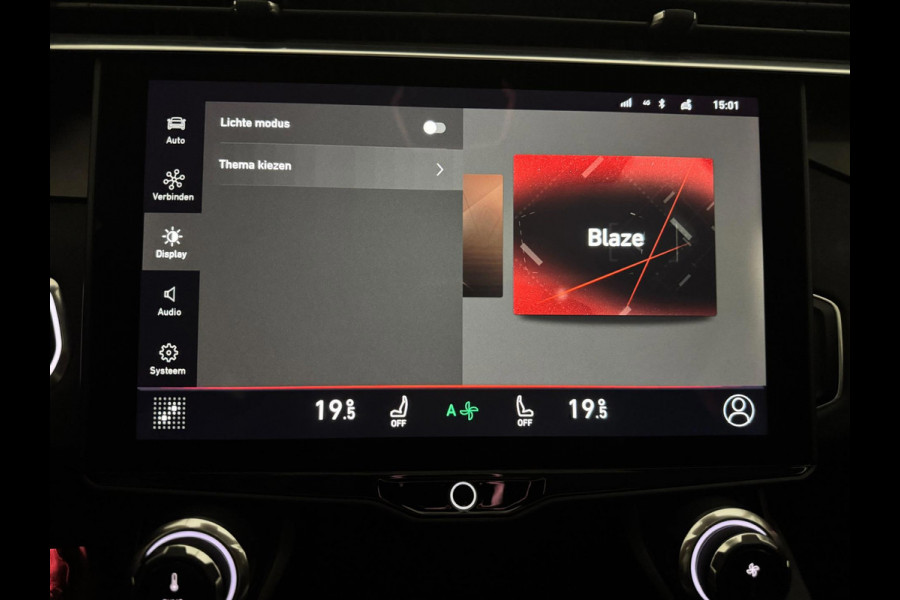 Lynk & Co RS Shadow Edition 01 1.5 262PK Trekhaak Pano 360° Navi Adapt cruise 262PK Elekr. Achterklep