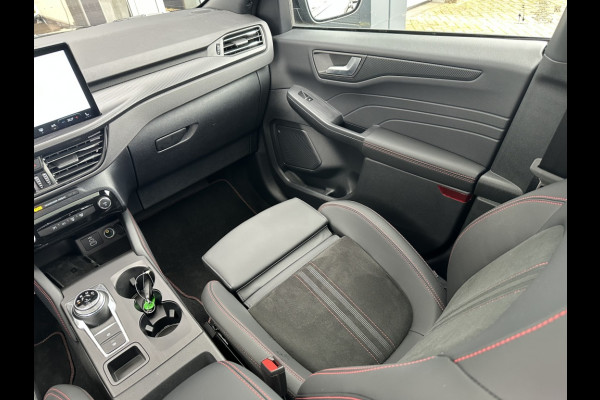 Ford Kuga 2.5 PHEV ST-Line X TREKHAAK! TECHPACK! PANODAK! DRIVERPACK! Ford Kuga 2.5 PHEV ST-Line X TREKHAAK! TECHPACK! PANODAK! DRIVERPACK!