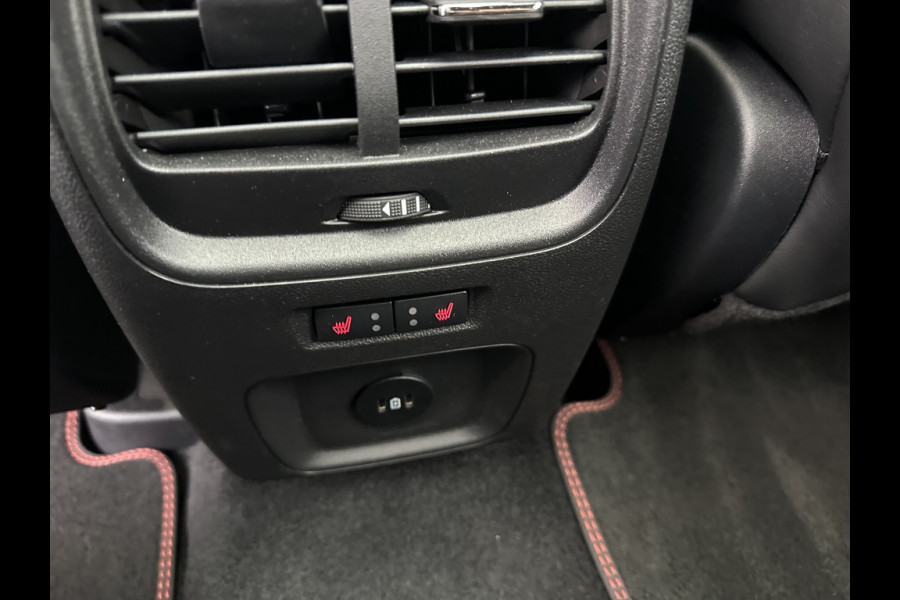 Ford Kuga 2.5 PHEV ST-Line X TREKHAAK! TECHPACK! PANODAK! DRIVERPACK! Ford Kuga 2.5 PHEV ST-Line X TREKHAAK! TECHPACK! PANODAK! DRIVERPACK!