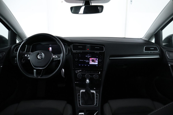 Volkswagen GOLF Variant 1.5 TSI Highline automaat, virtual cockpit, climate etc.