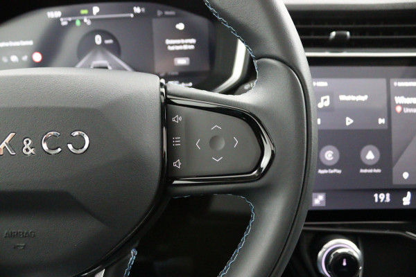 Lynk & Co 01 1.5*PLUG-IN*NAVI*PANO*CAM*ACC*CARPLAY*ECC*LED* Lynk & Co 01 1.5*PLUG-IN*NAVI*PANO*CAM*ACC*CARPLAY*ECC*LED*